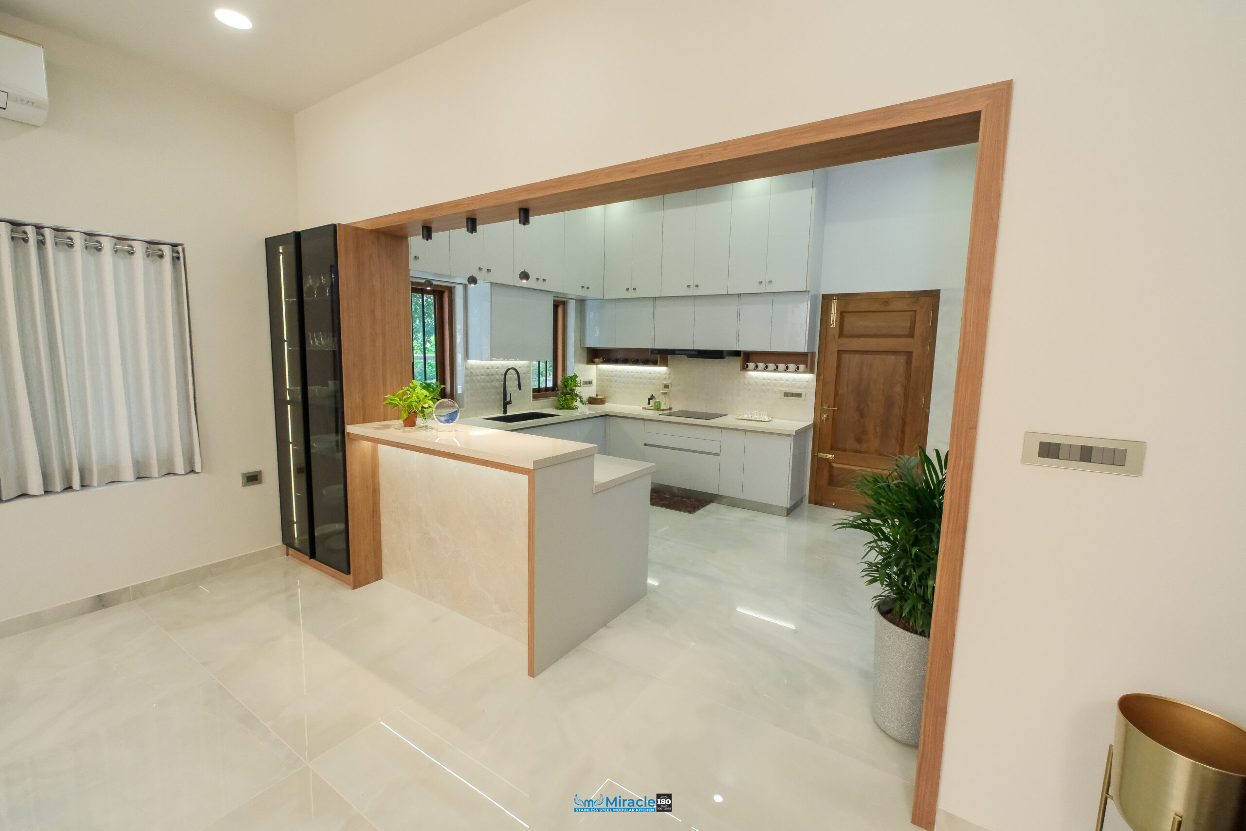 Stainless Steel Karkus Island Kitchen with Acrylic Doors